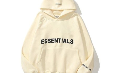 Essentials Clothing: Redefining Everyday Wear