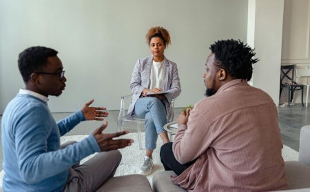 Key Differences Between an IOP Program and Traditional Therapy