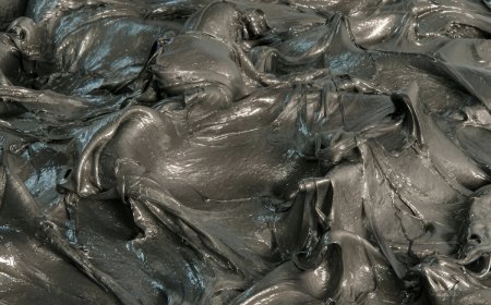 12 Best Steps to Boost Machinery Performance with Grease Additives