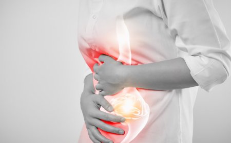 Best Doctor For Stomach Problems In Delhi - Aarogya Hospital