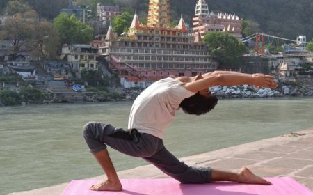 Yoga Teacher Training in Rishikesh: Discover Your True Potential