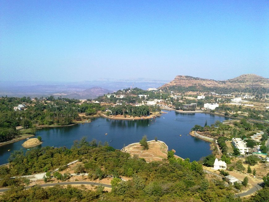 Discover Nature with the Best Saputara Tour Package Today