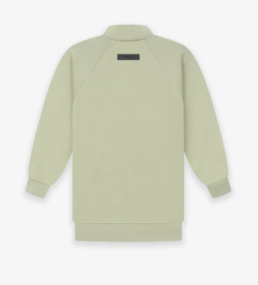 Essentials Logo Hoodie – Clean Look, Maximum Comfort Daily