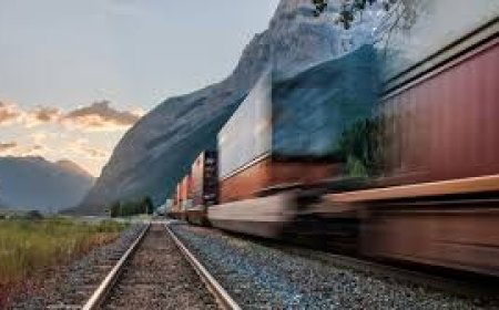 Rail cargo tracking apps for Chicago freight yards developed by a mobile app development company in Chicago
