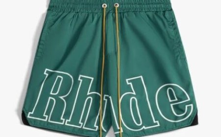 Rhude Shorts & T-Shirt: Where Streetwear Meets Refined Luxury