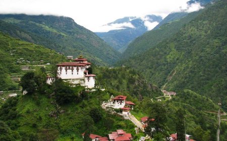 Bhutan’s Hidden Treasures: Exploring the Mystical Land of Happiness