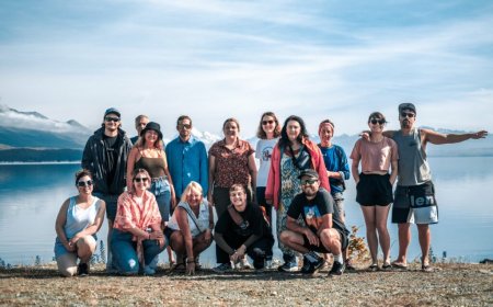 Explore More, Connect Deeper: Why New Zealand Small Group Tours Are the Ultimate Way to Travel