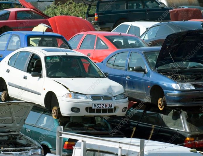 Skrotbil Gratis og Hurtigt – Få Op til 3 Tilbud med Gratis Afhentning