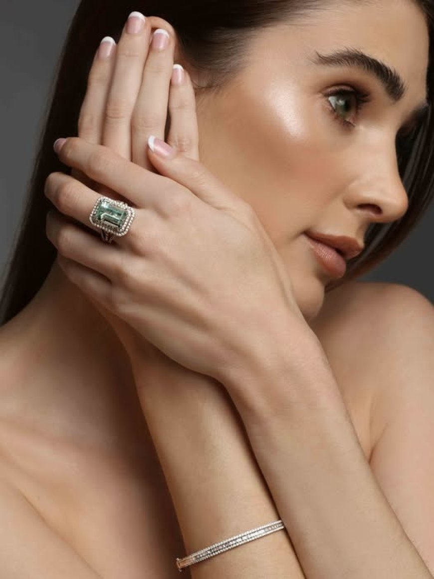 Diamond Earrings, Engagement Rings & Stacker Rings in Brisbane