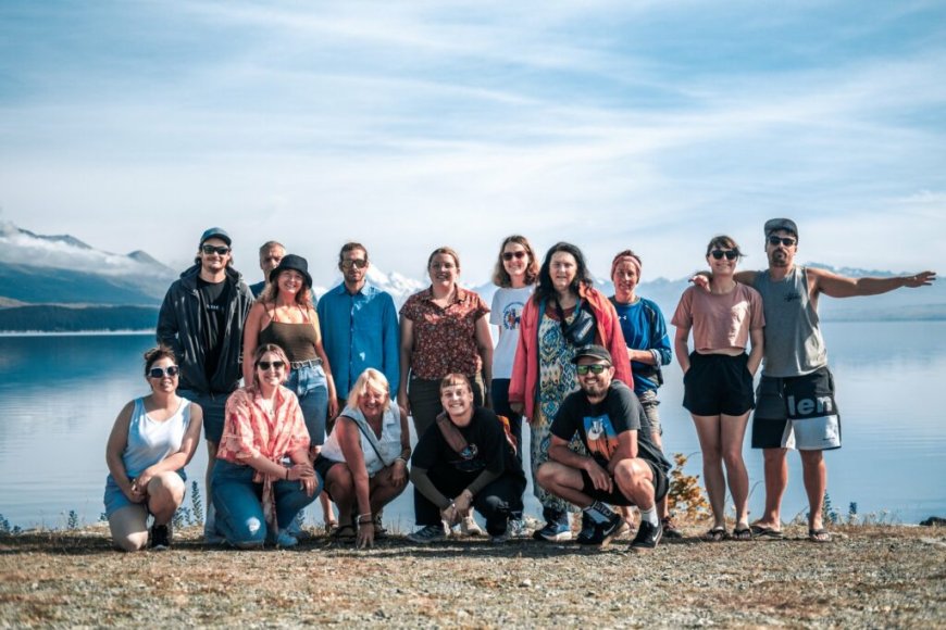 Explore More, Connect Deeper: Why New Zealand Small Group Tours Are the Ultimate Way to Travel